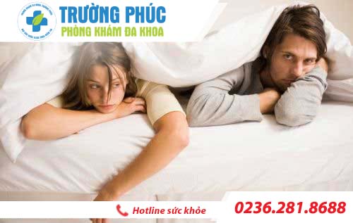 Bị viêm phụ khoa có nên quan hệ không?