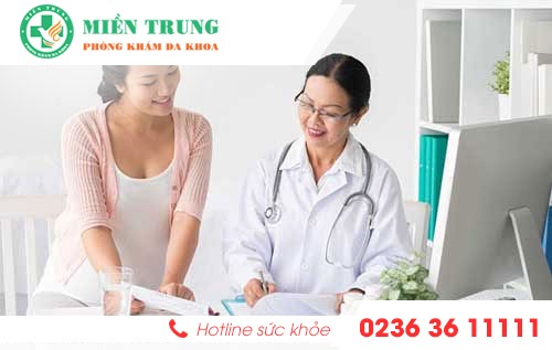 kinh nguyet mau den cho thay mac benh gi